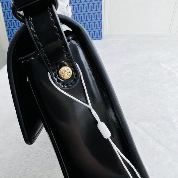 NWT TORY BURCH ROBINSON shoulder bag. - Picture 10 of 12